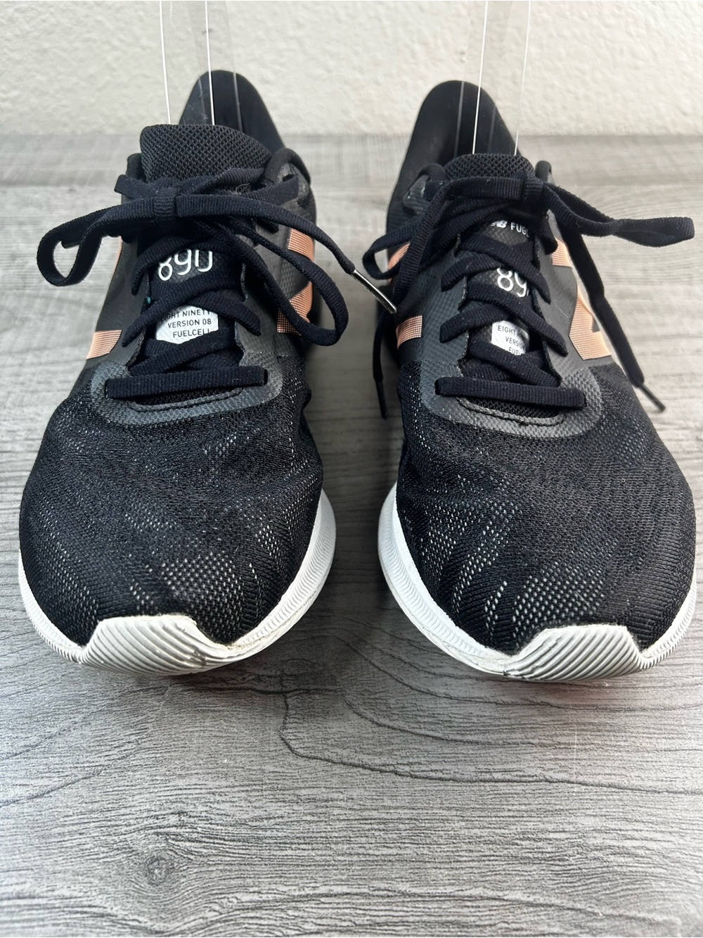 New Balance Fuel Cell 890 Women’s Size 9 Black Sneakers with Copper 'N' Accent - Picture 5 of 16